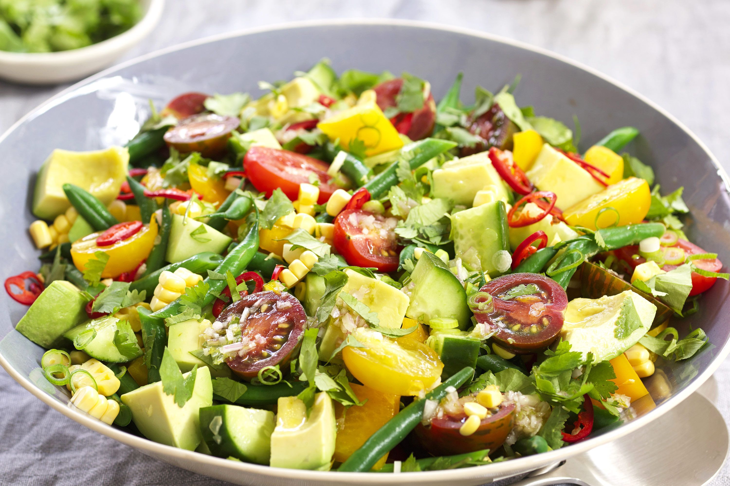 Healthy vegetable salad bowl 
